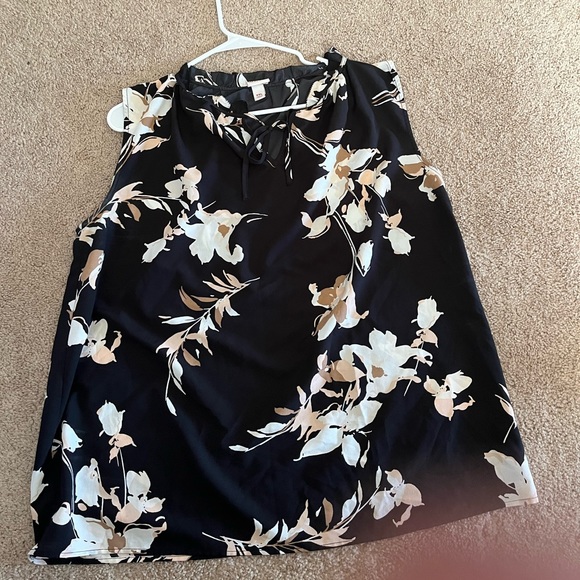 Merona - Picture 2 of 5